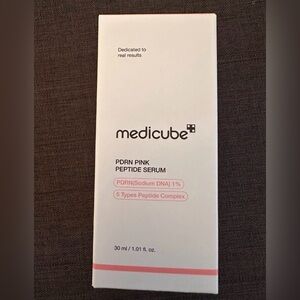 Medicube PDRN Pink Peptide Serum